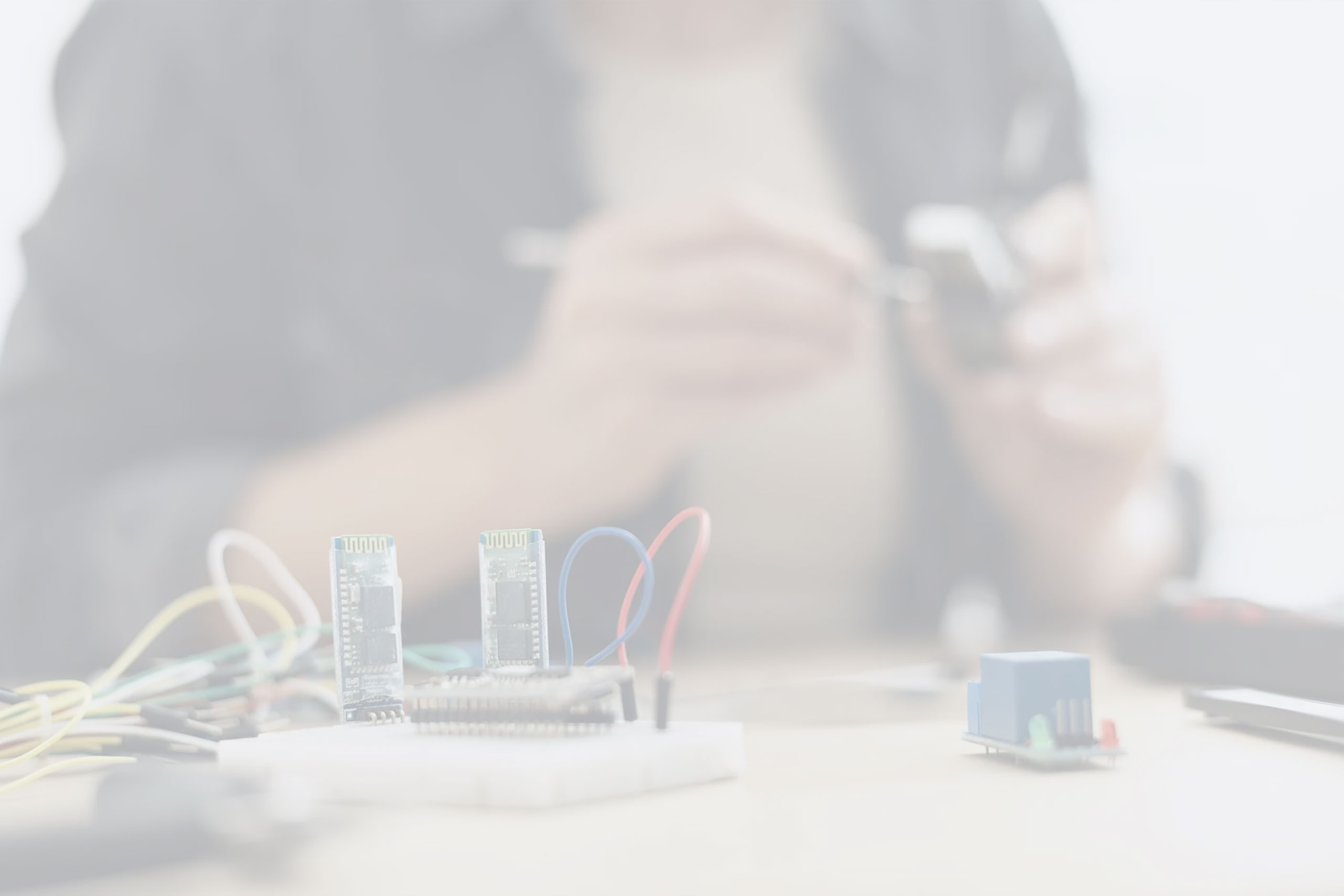 Chez-AE-Service-Group,-nous-simplifions-la-complexité-industrielle